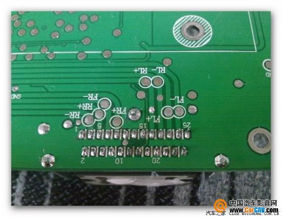 焊接好TDA7850用“洗甲水”清理干净